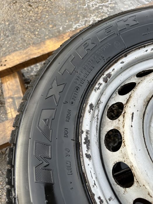 Rezerva Mercedes Sprinter 235 65 16 c cu anvelopa de iarna