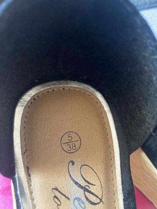 Сандали на платформа номер 38