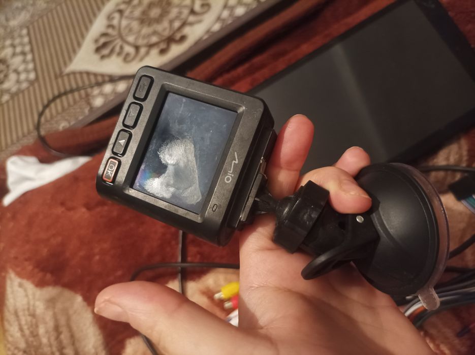 Андроид для машины