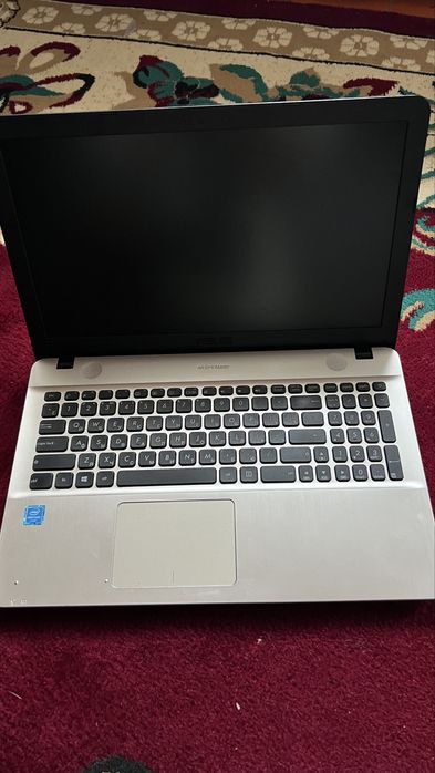 Продам Ноутбук asus