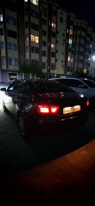 Lada Vesta 1.6 kros diskda