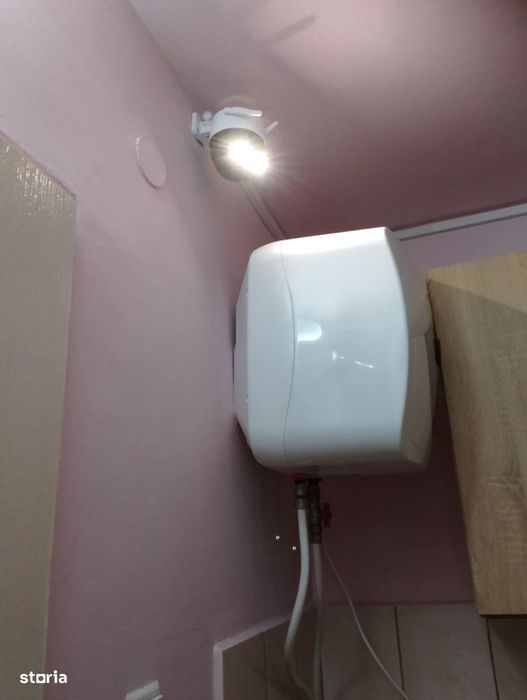 Garsoniera din uscatorie , parter , Micro 17