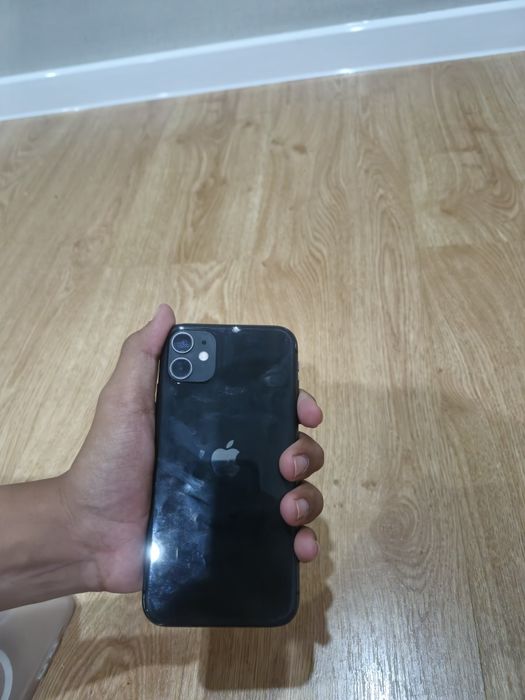 Iphone 11 128gb/в идеальном состояние