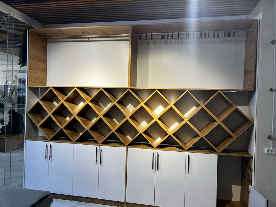 Мебель для одежды и магазина