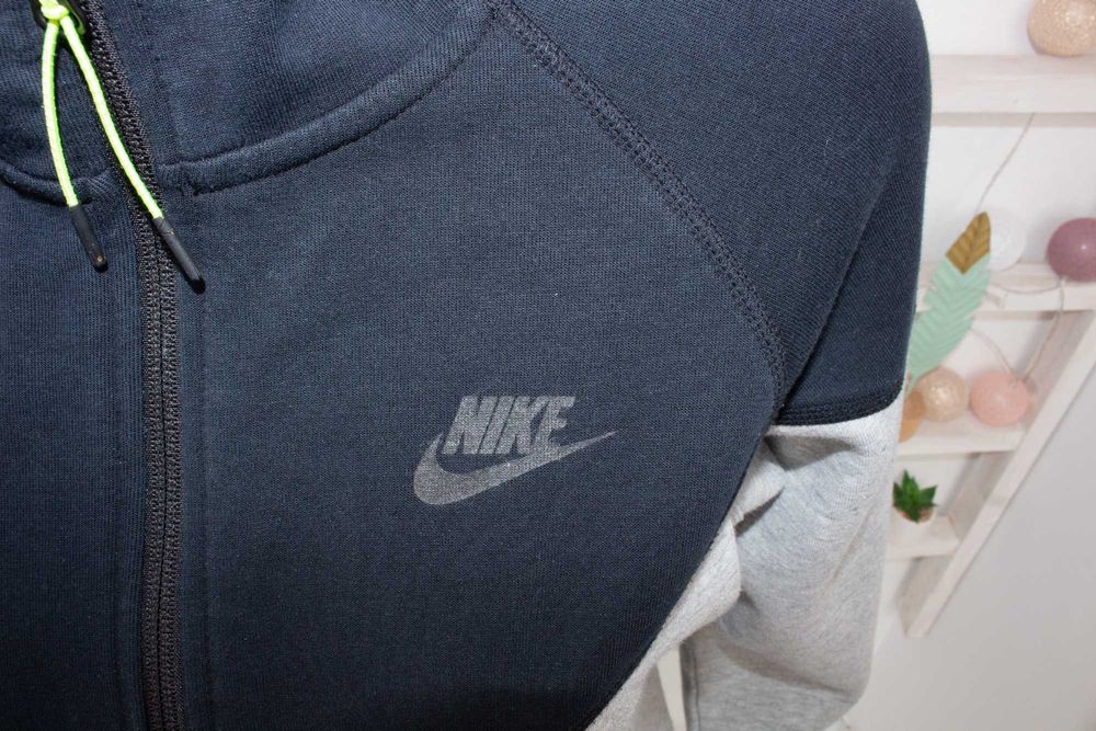 Nike Tech Fleece дамски суичър сивo черен горница с качулка худи L