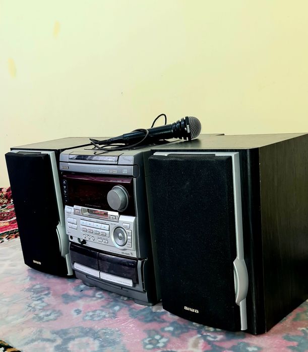 Музыкальный центр AIWA