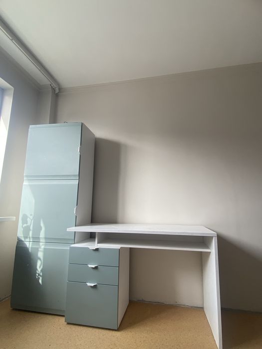 Шкаф пенал , парта