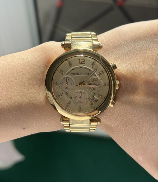 Michael Kors часы для девушек