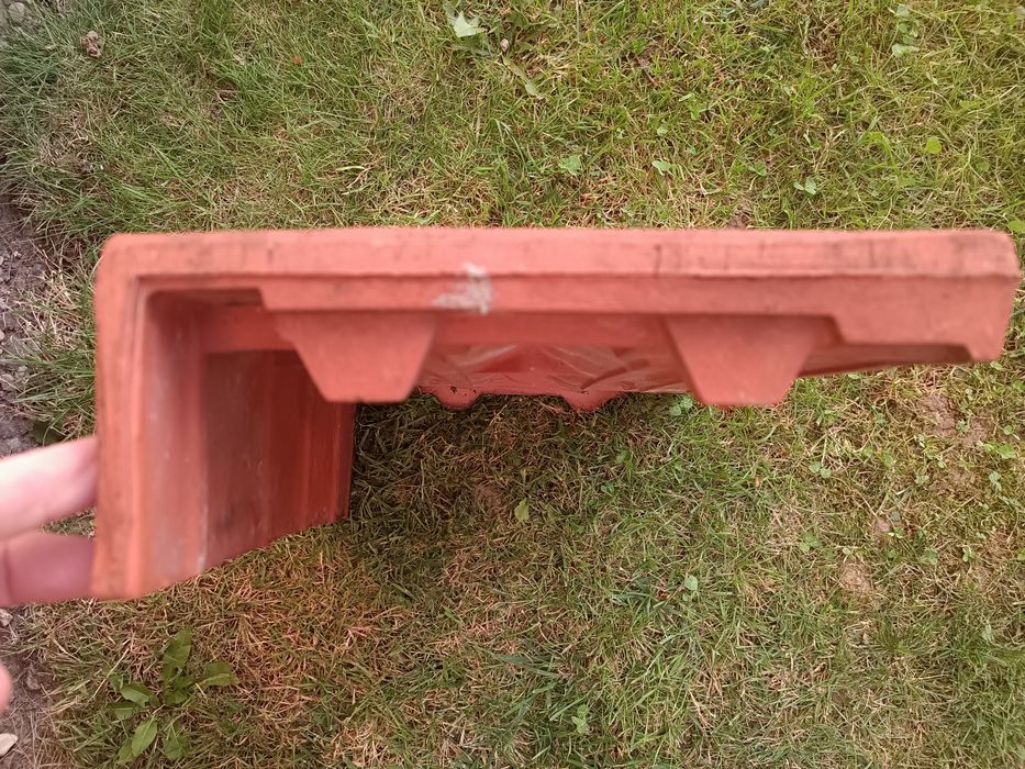 Vând 22 buc laterale stânga ceramica SICERAM Sighisoara