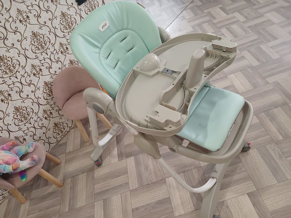 Столик для кормления