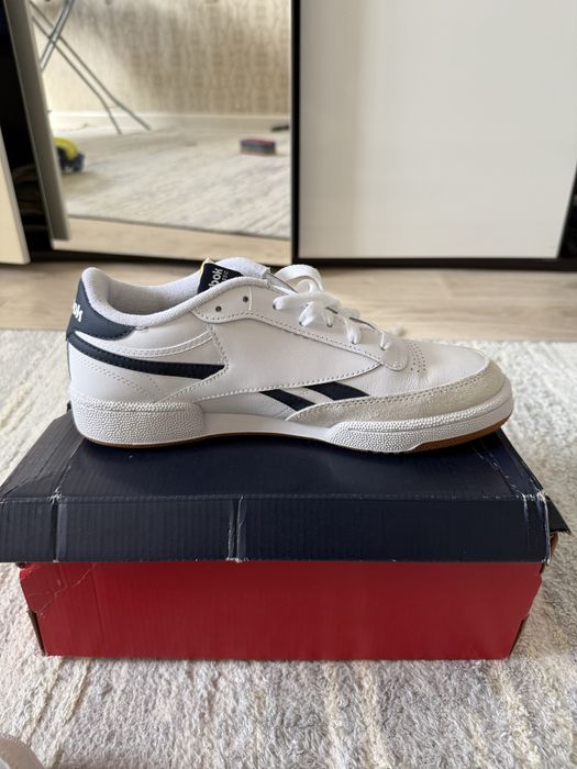 Reebok кроссовки