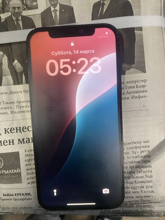 Продам Айфон 12 128 памяти