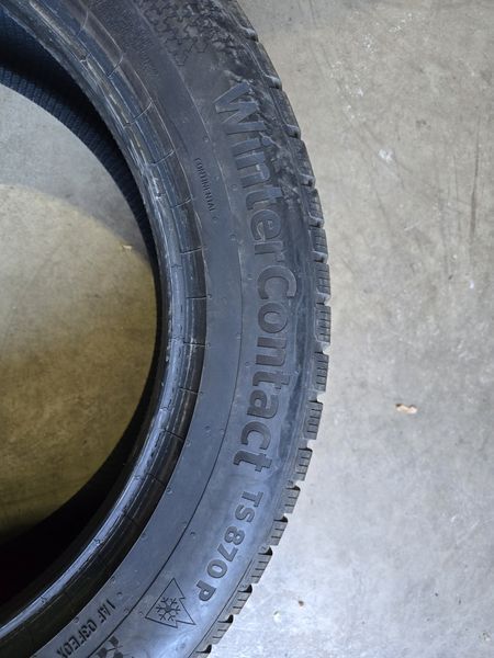 255/50/19//235/55/19 Continental