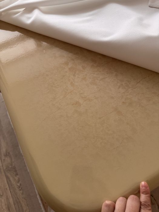 Стол гостевой большой