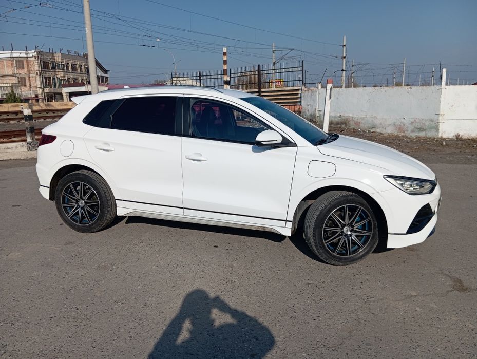BYD E2 Luxury 2023 йил