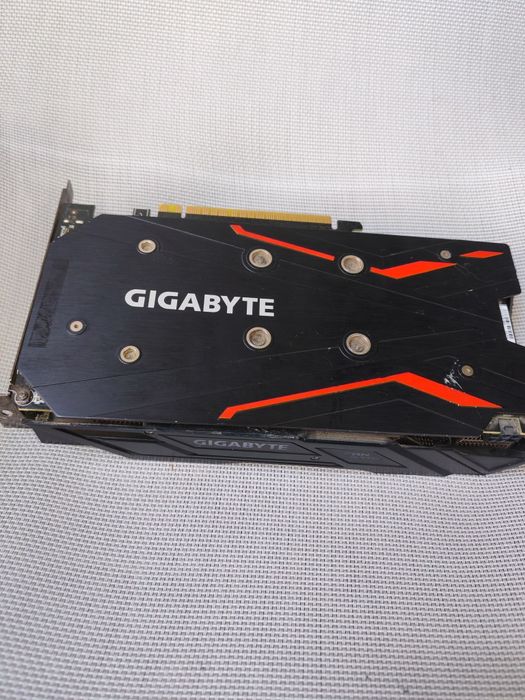 Placa video  gtx1050ti  ram4gb