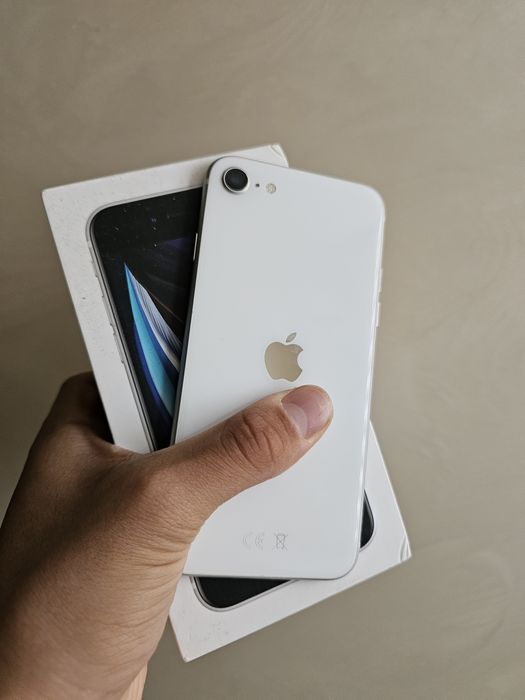 iPhone se2020 акб 72% 128гб
