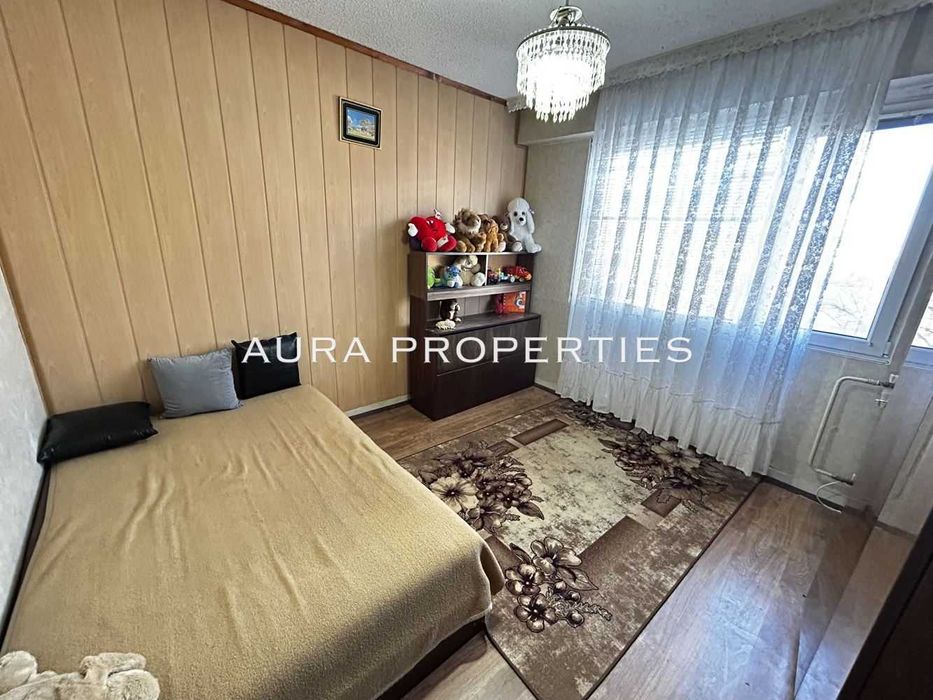 Продава се Двустаен апартамент в Разград, Орел - 62 кв.м за 946 €/кв.м - Снимка #2