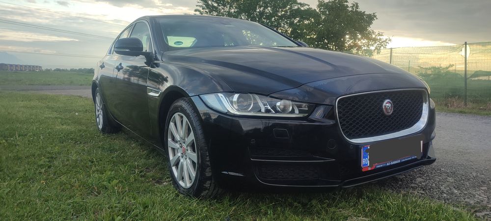 Se vinde Jaguar XE