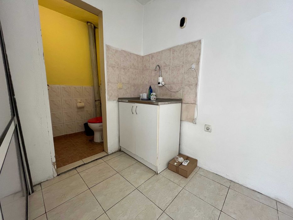 Дава се под наем Магазин в Варна, Трошево - 61 кв.м за 484.5 € - Снимка #6