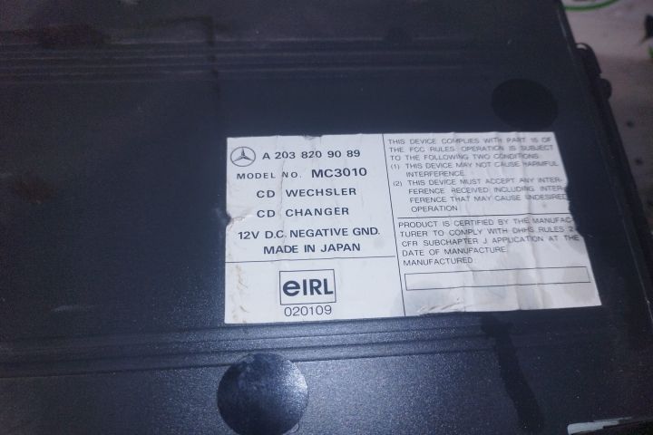 Magazie CD A 203 820 90 89 Mercedes-Benz ML W163