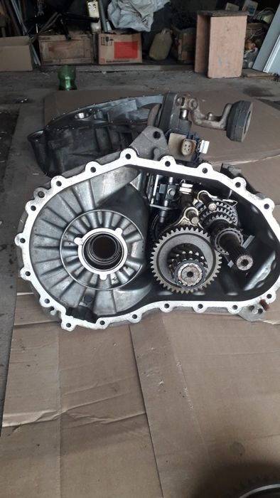 Продается коробка передач Форд- Шаран