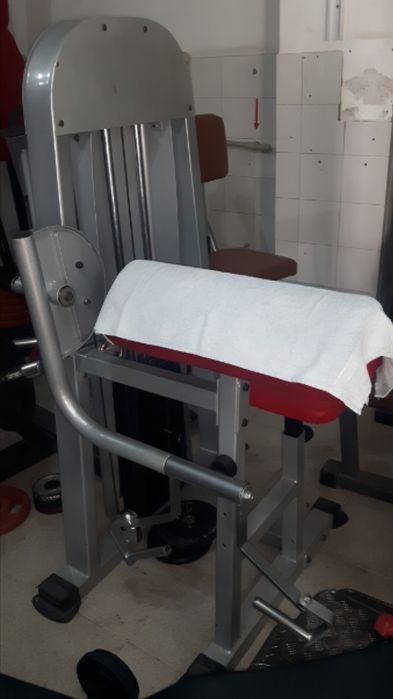 Фитнес оборудване тека teca джангал машина дъмбели лежанка кросоувър