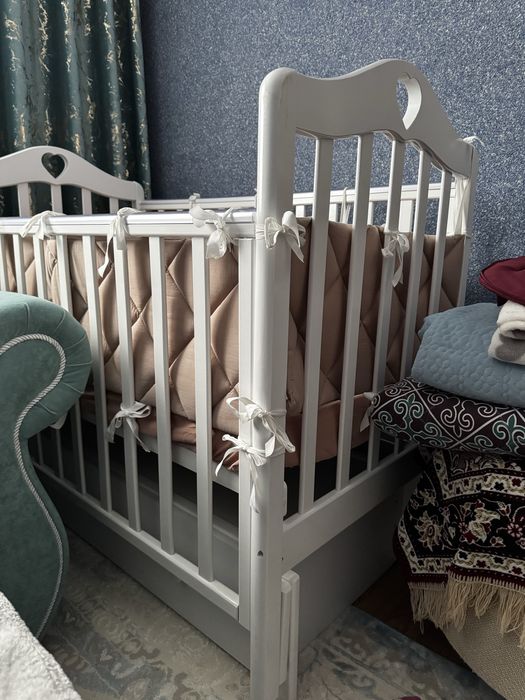 Манеж-кроватка