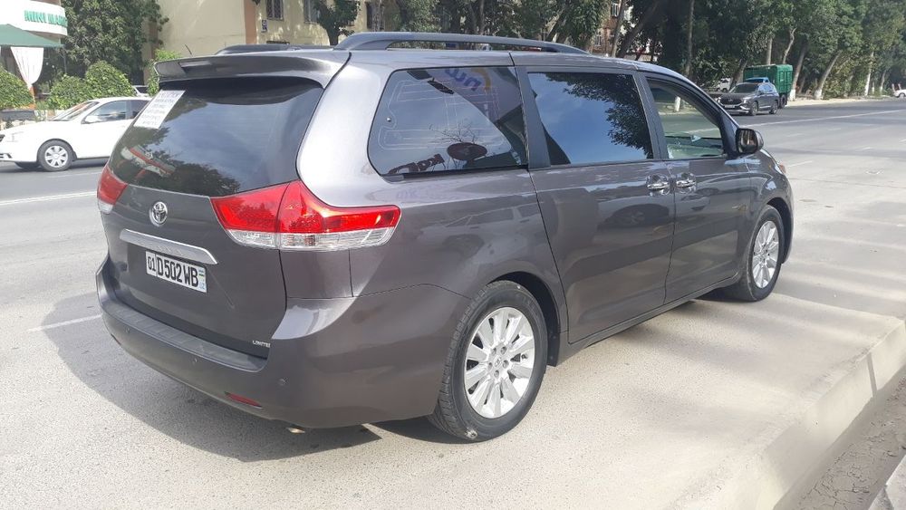Toyota Cienna Holati Ideal Ishi Yo'q