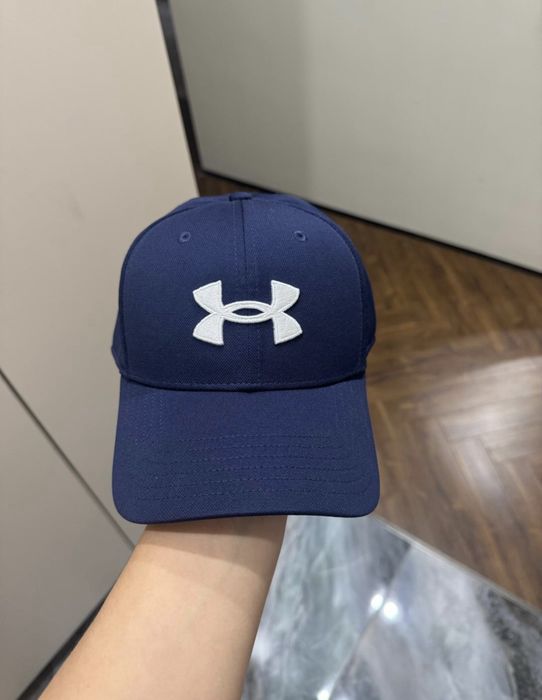 кепка under armour