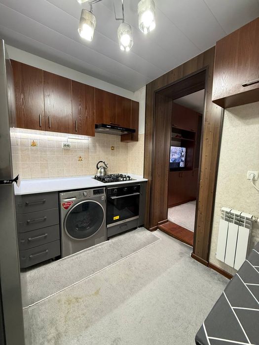 Продаётся 3х комнатная квартира, ор Стадион Старт, Новомосковская