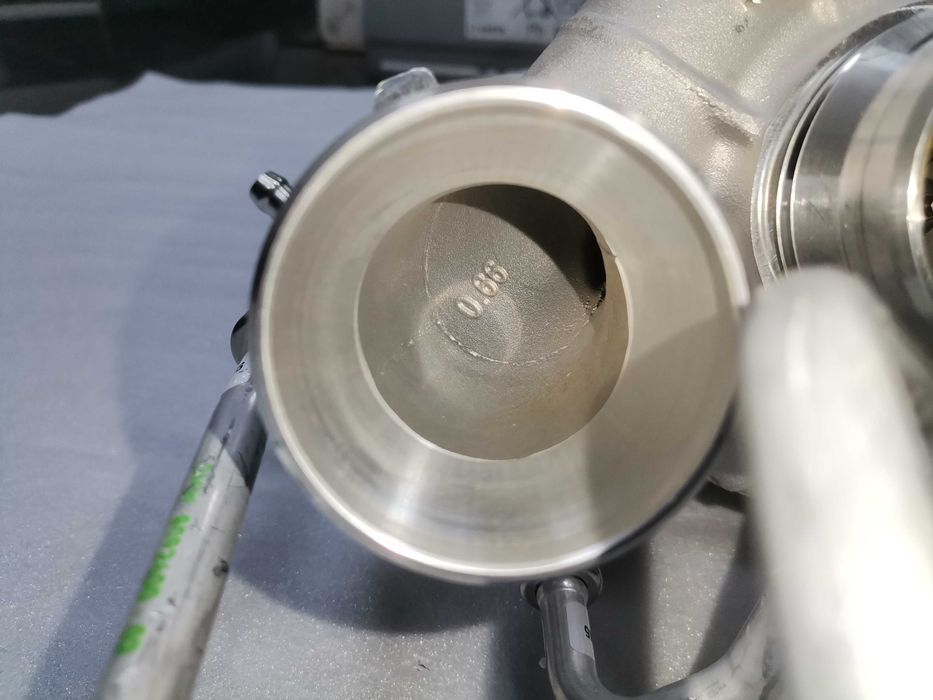 Турбокомпресор 7852372 BMW M5 F90 M8 F91 X5M F95 X6M F96 Цилиндри 1-4