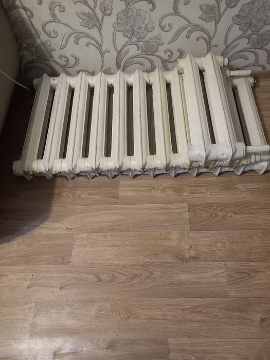 Продам чугунный регистры отопления.