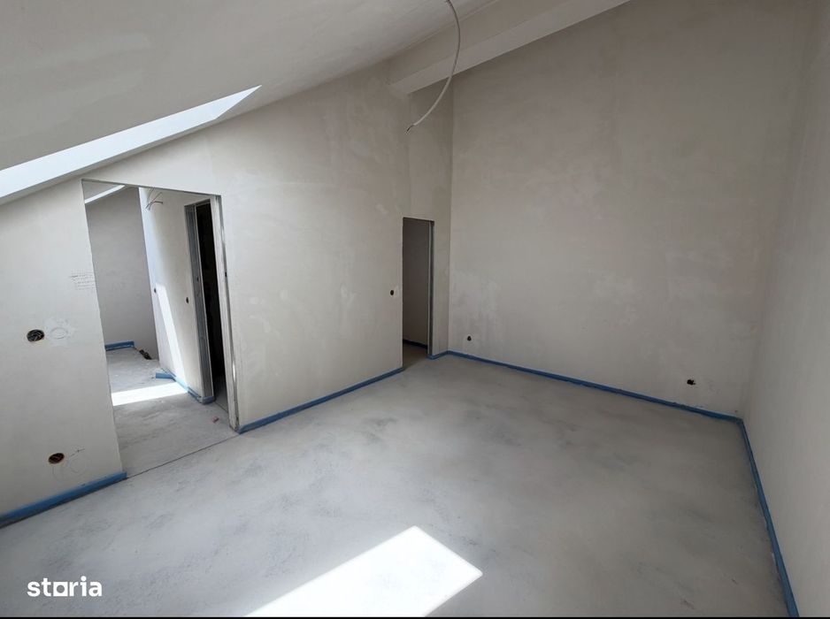 Apartament pe 2 nivele strada Corvinilor