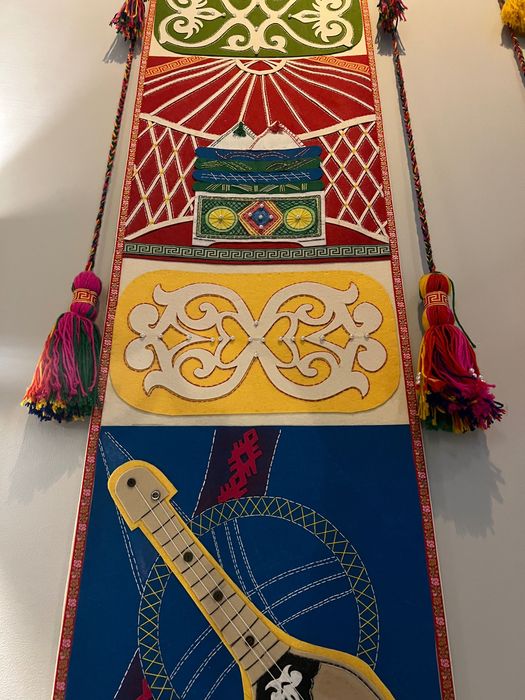 Қолдан жасалған текемет