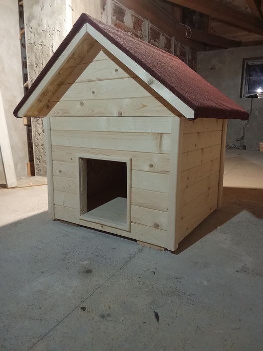 Кучешка къща колиба