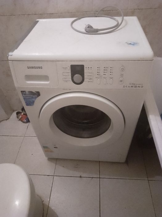 Продам стиральную машинку