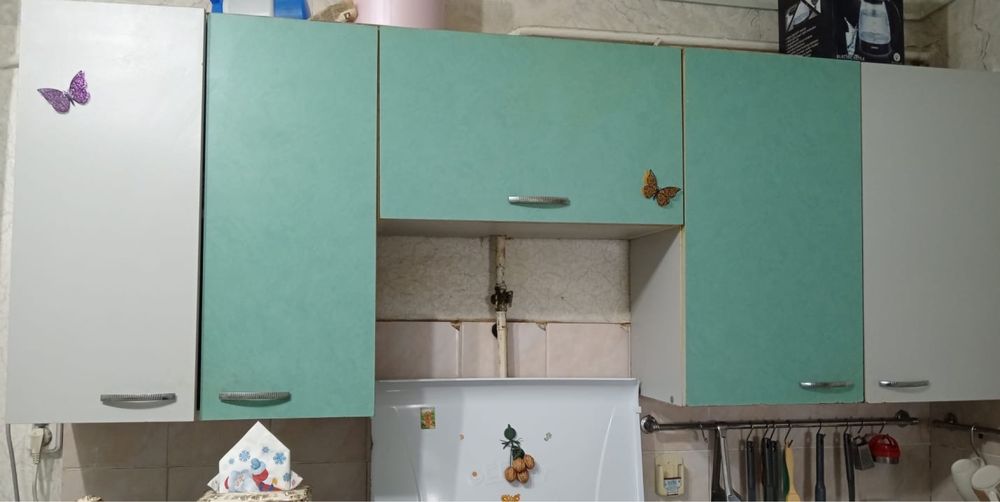 Продам кухонный гарнитур 80000 тыс