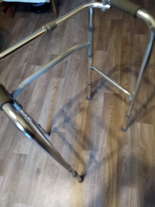 Продаются Ходунки