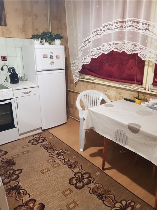 Дава се под наем Двустаен апартамент в Кюстендил, Бузлуджа - 84 кв.м за 48450 € - Снимка #3