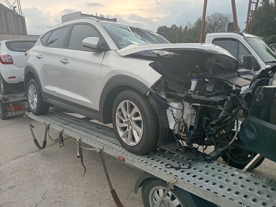 Хюндай Туксон 1.7 CRDI На части HYUNDAI TUKSON