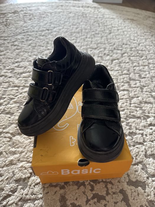 Продам ботиночки