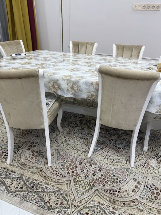 Срочна столы и стулья