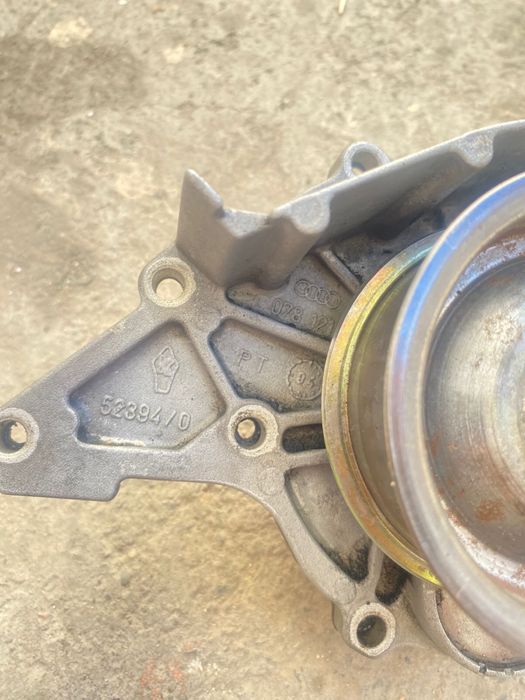 Помпы на ауди с мотором 2.6