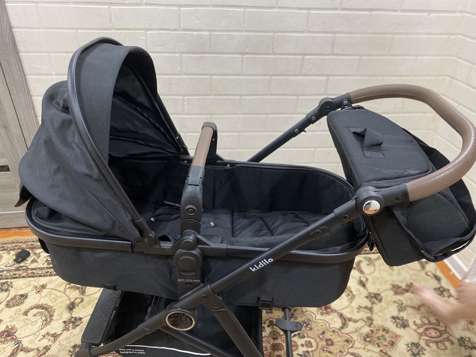 Продам коляска kidilo
