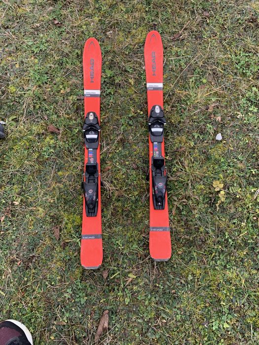 De vazare schiuri atomic si head