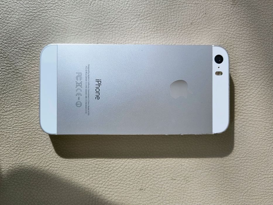 Iphone 5s ,16GB,iOS 12.5.7-отличен