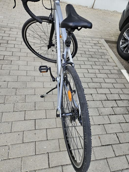 Bicicleta de sosea RC100 Gri TRIBAN