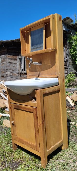 Умывальник.в исправном состоянии.