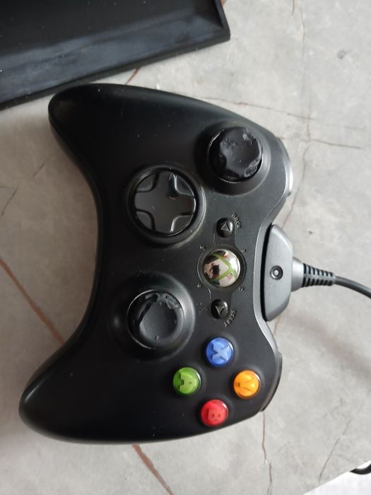 XBOX 360 продам с монитором